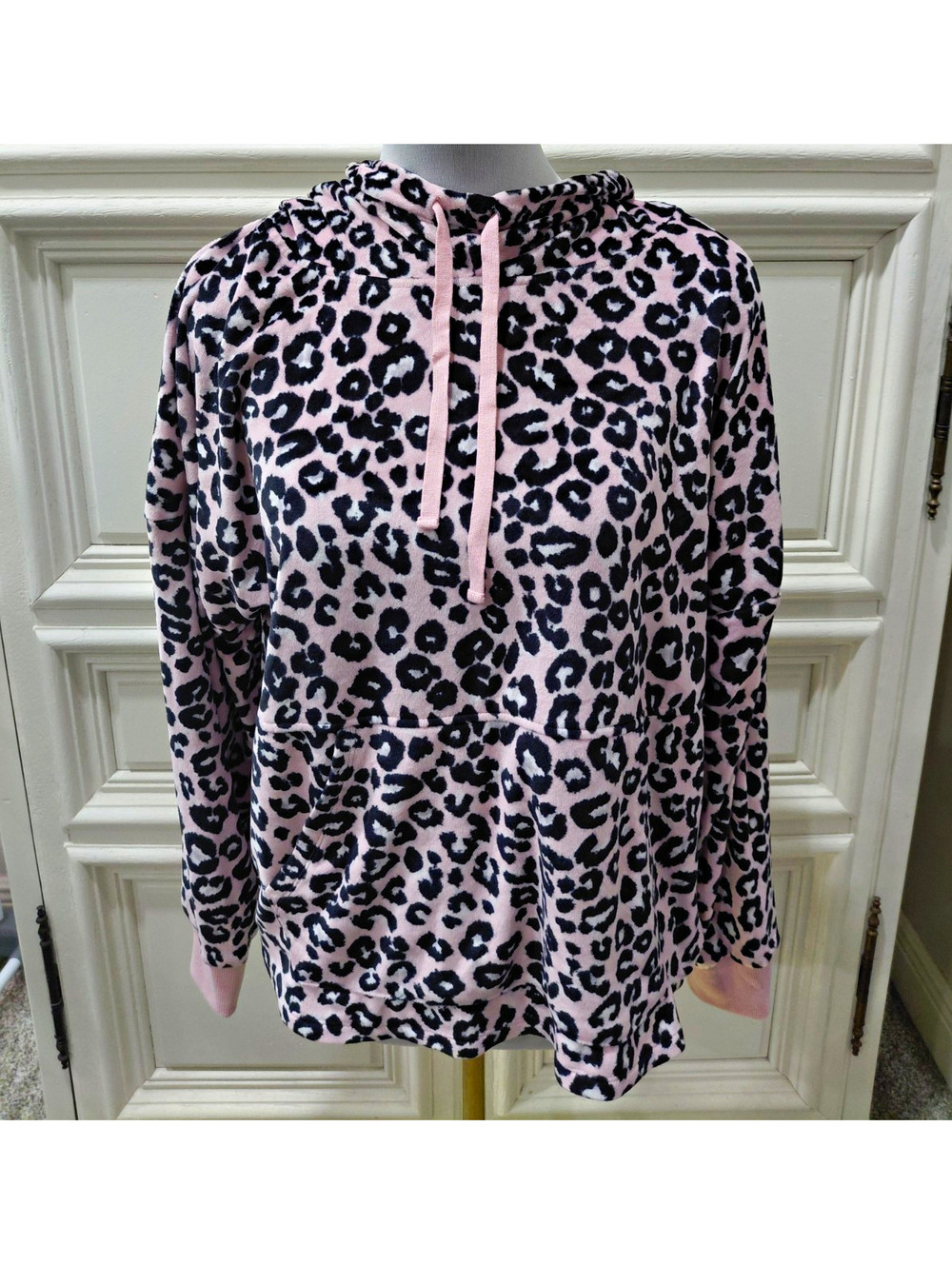 Simply Vera Vera Wang Womens Leopard Print Pink/Black Hoodie Pockets Fleece L